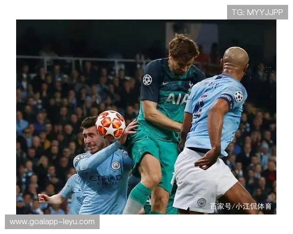 曼城比赛与香港火灾的深刻启示：体育精神如何照亮生命与社区的韧性？