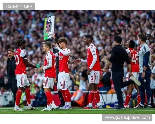 德布劳内被埃泽评为最强对手！阿森纳新援坦言：他的思维领先所有人，是特殊天才